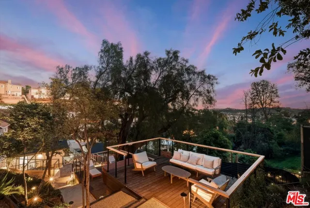 $1,550,000 | 1083 Milwaukee Avenue, Los Angeles, CA 90042