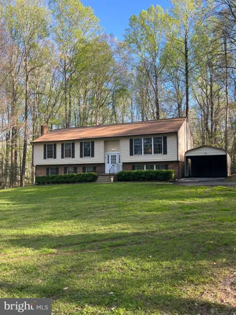 $450,000 | 16055 Woodlark Drive, Brandywine, MD 20613