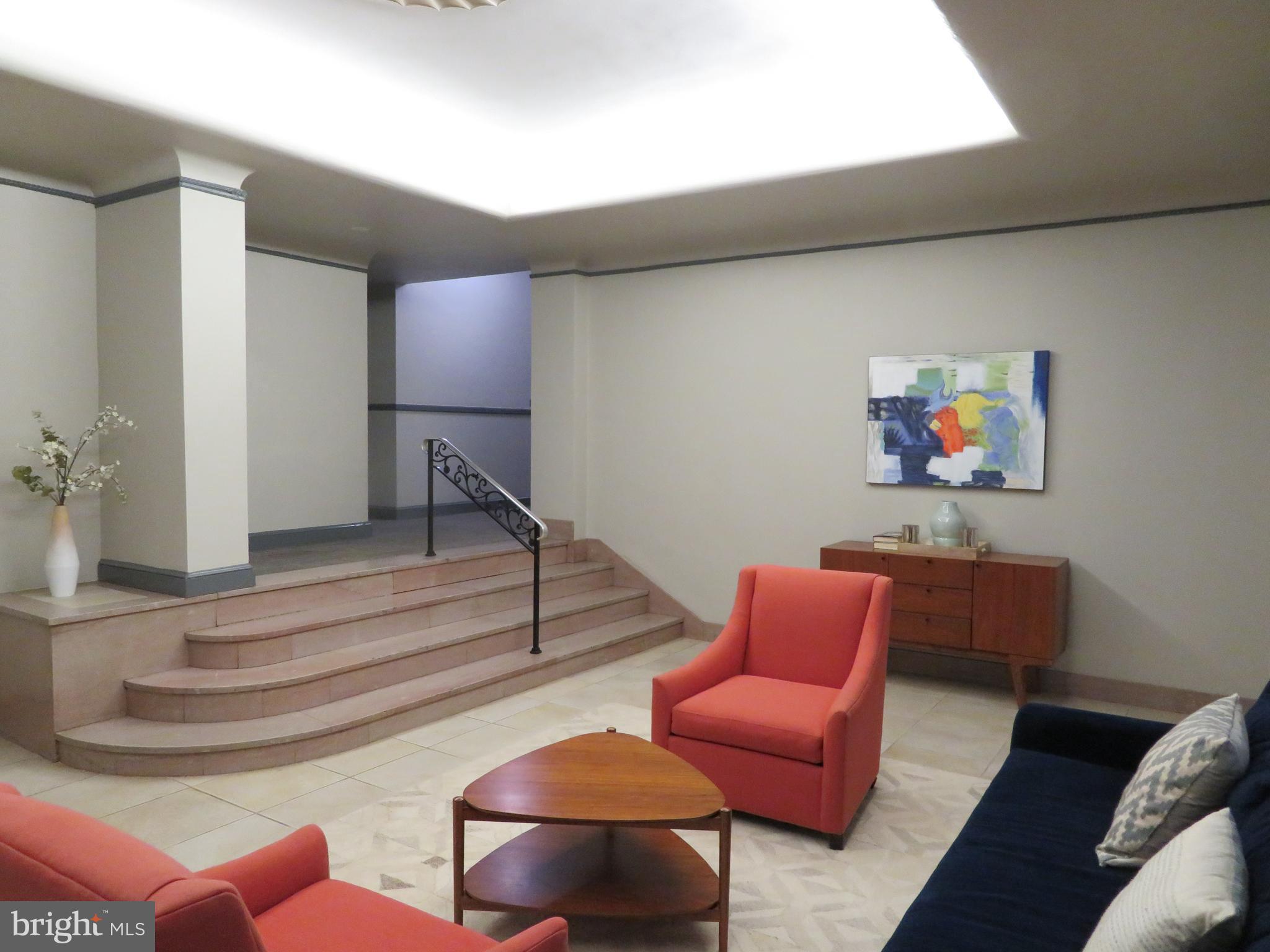 3925 Davis Place Northwest, Unit B1 Washington, DC 20007 - Photo 3 of 23