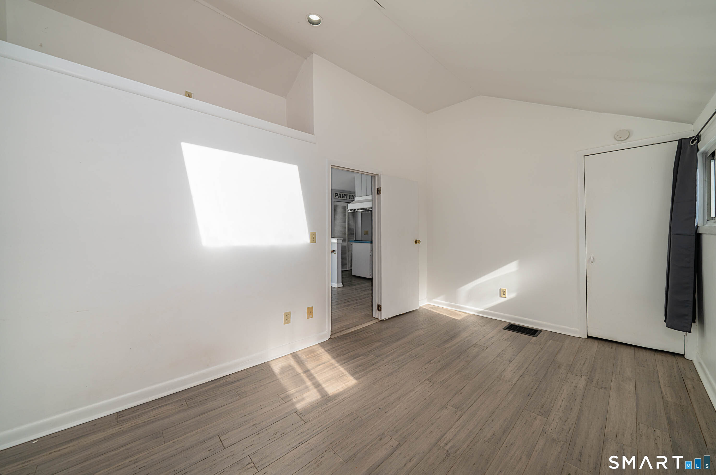 10 C Crouch Road Branford, CT 06405 - Photo 14 of 19