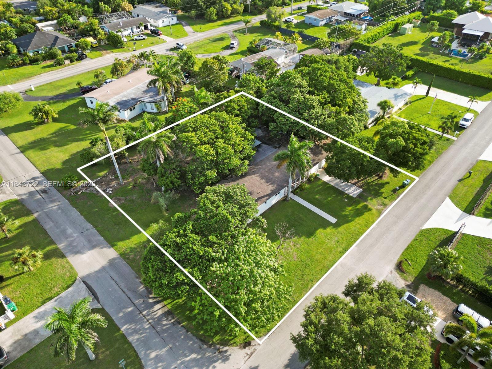 17300 Southwest 300th Street Homestead, FL 33030 - Photo 30 of 33