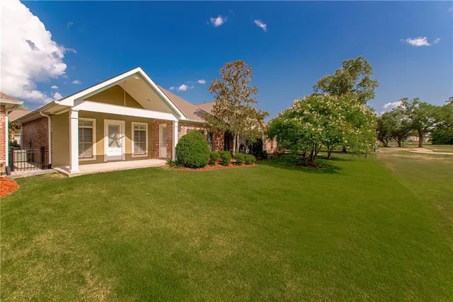 $319,000 | 23783 Monarch Point, Springfield, LA 70462