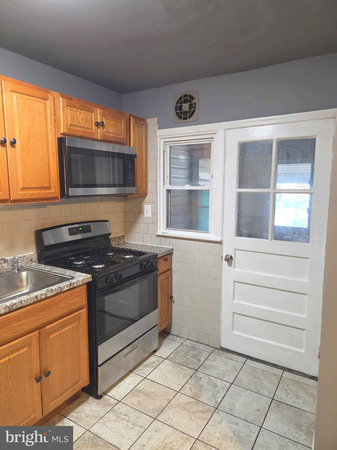 2108 Vailthorn Road Baltimore, MD 21220 - Photo 16 of 22 Gallery Image 16
