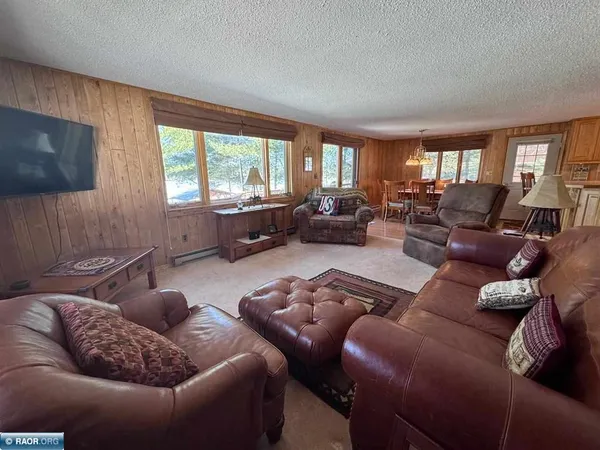 $779,000 | 8519 Peterson Road, Cook, MN 55723