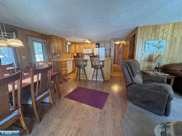 $779,000 | 8519 Peterson Road, Cook, MN 55723