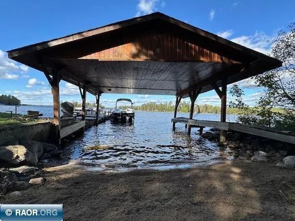 $779,000 | 8519 Peterson Road, Cook, MN 55723