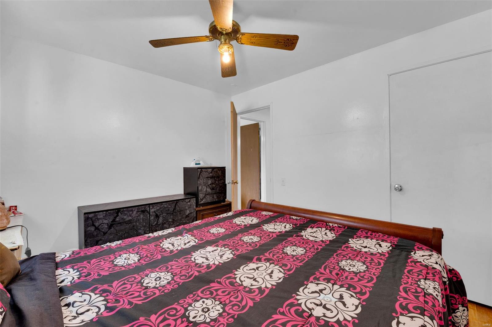 10341 Pearson Drive St. Louis, MO 63136 - Photo 15 of 27