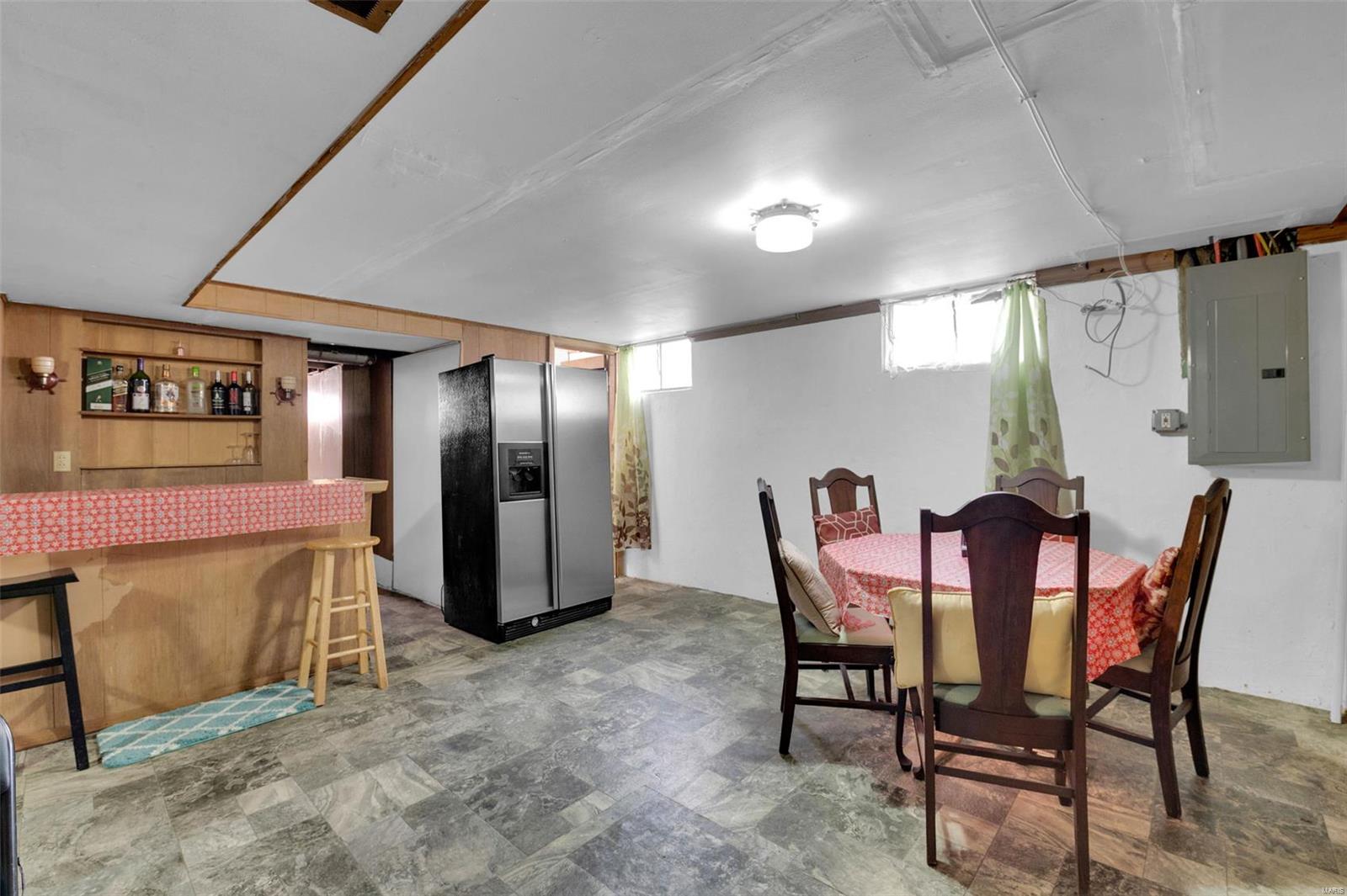 10341 Pearson Drive St. Louis, MO 63136 - Photo 17 of 27