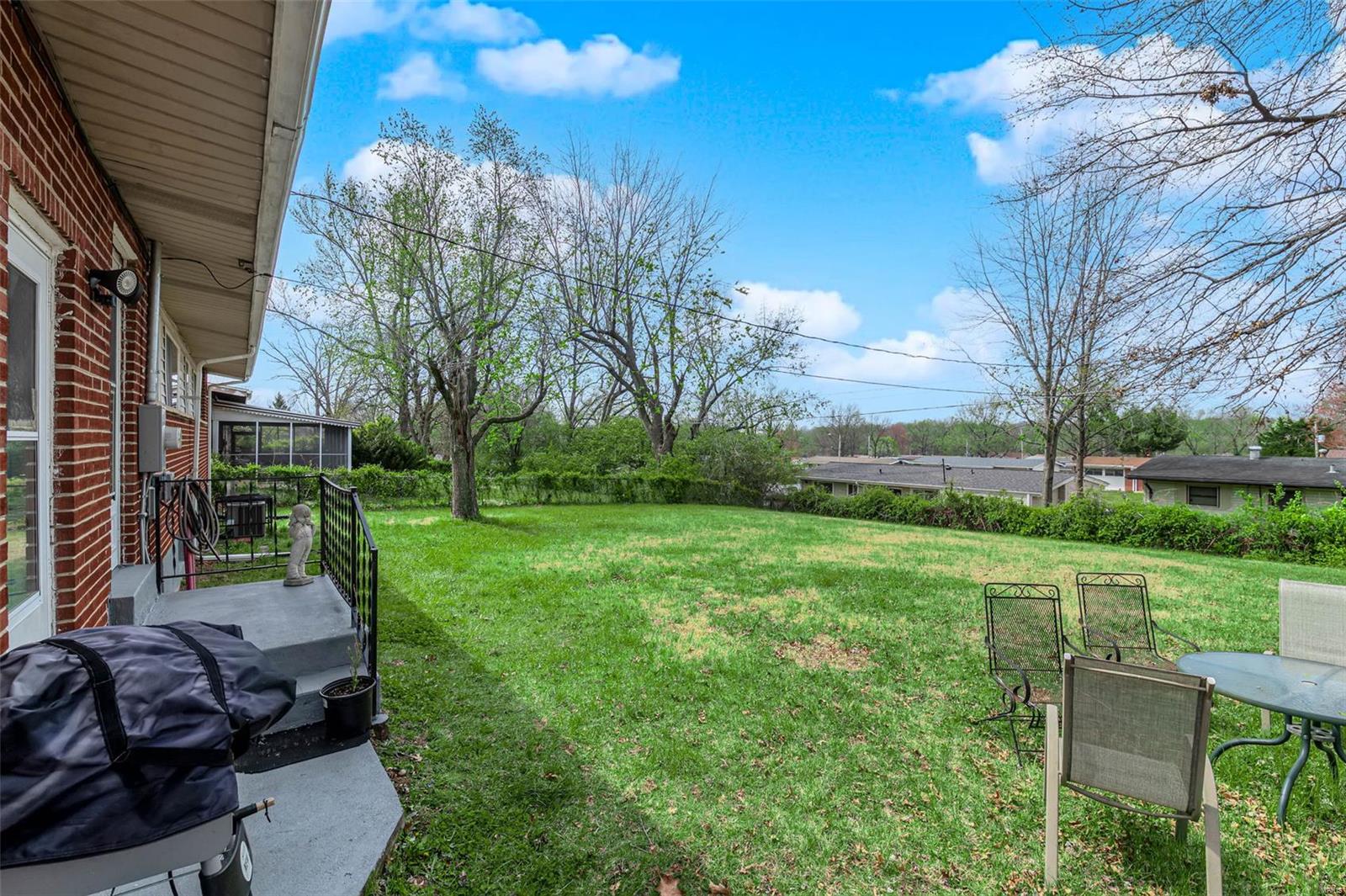 10341 Pearson Drive St. Louis, MO 63136 - Photo 25 of 27