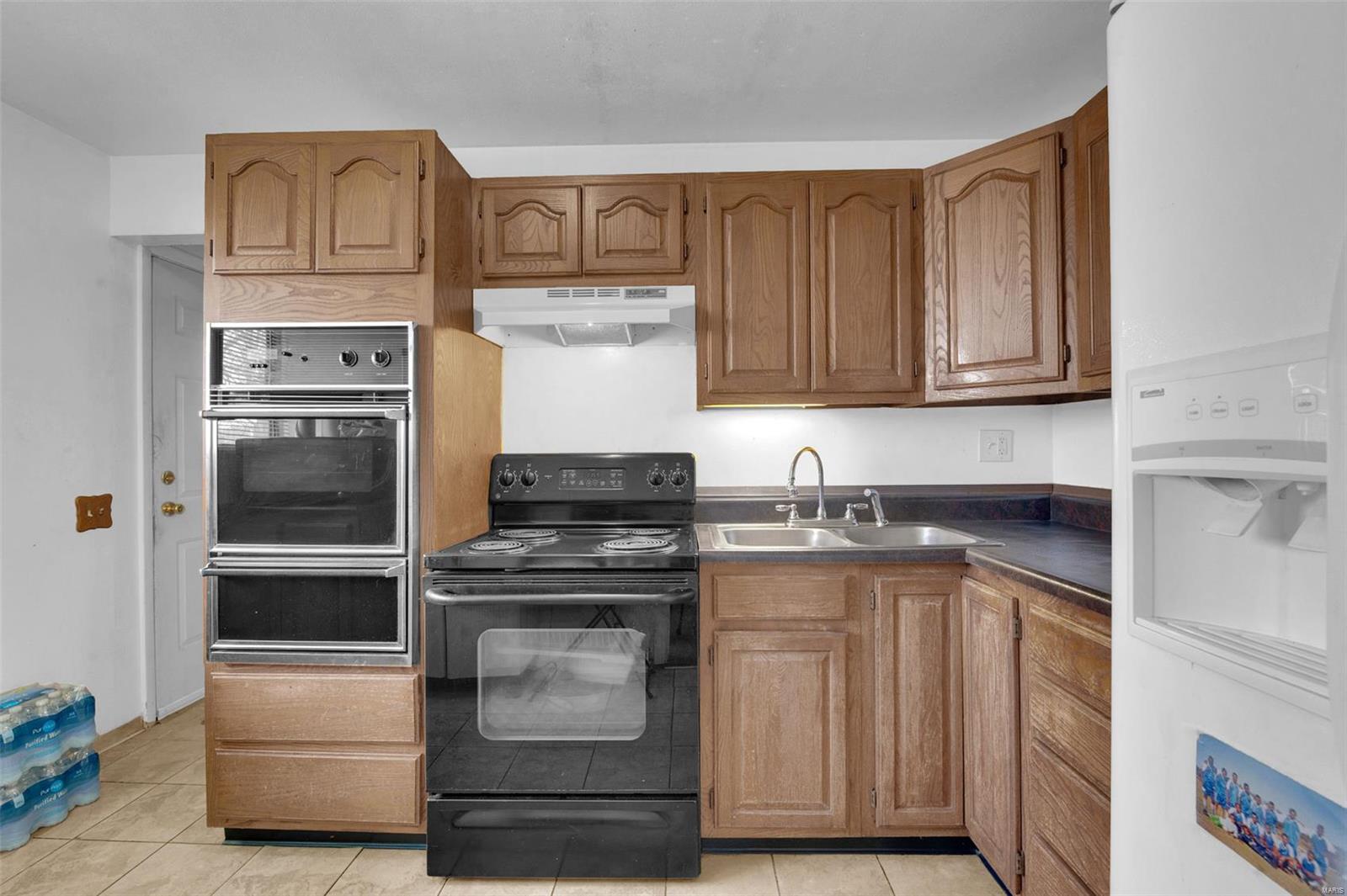 10341 Pearson Drive St. Louis, MO 63136 - Photo 5 of 27