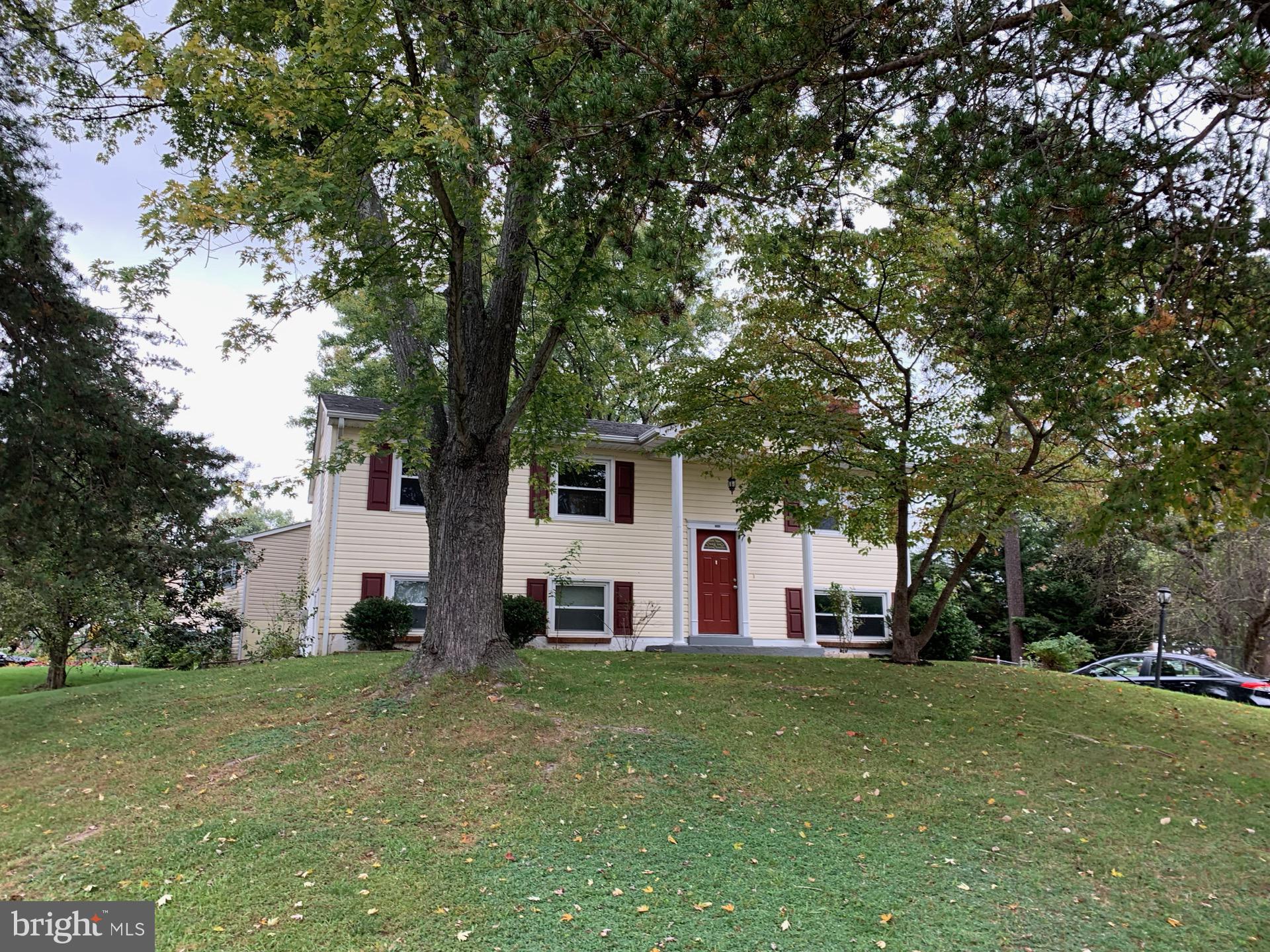 13848 Meadowbrook Road Woodbridge, VA 22193 - Photo 1 of 16