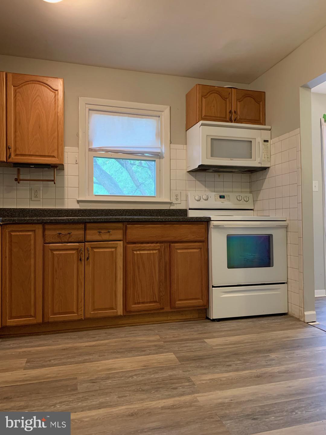 13848 Meadowbrook Road Woodbridge, VA 22193 - Photo 8 of 16