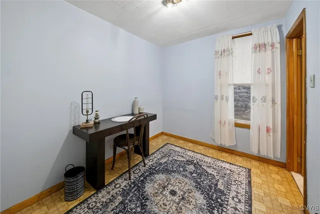 $164,900 | 809 East Division Street, Syracuse, NY 13208