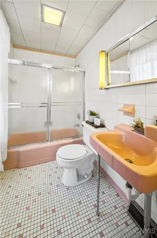 $164,900 | 809 East Division Street, Syracuse, NY 13208