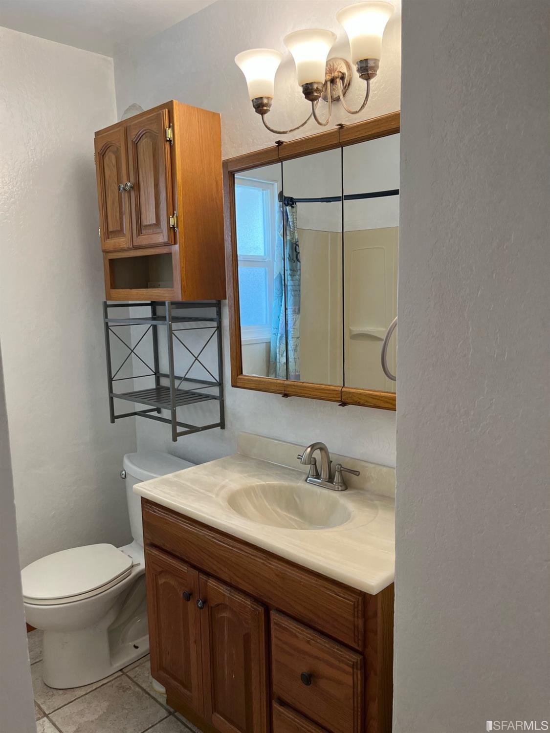 825 East Meadow Avenue Pinole, CA 94564 - Photo 25 of 40