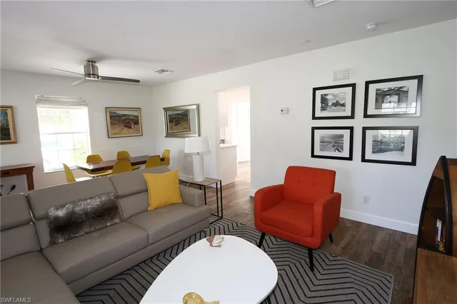 $8,000 | 714 11th Street North, Naples, FL 34102