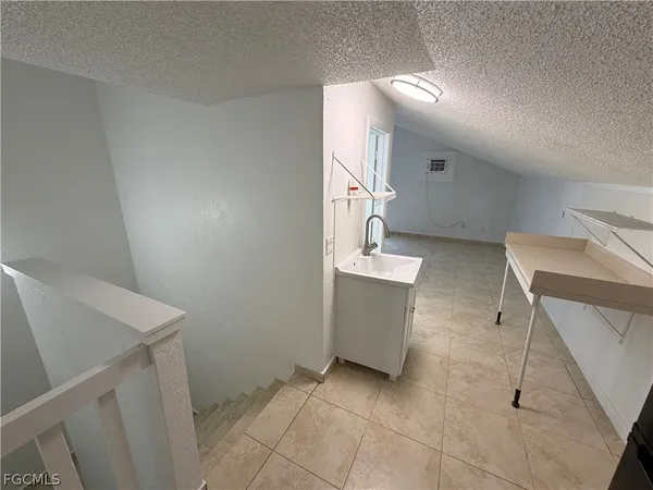 $499,900 | 7376 Albany Road, Fort Myers, FL 33967
