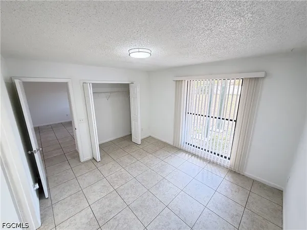 $499,900 | 7374-7376 Albany Road, Fort Myers, FL 33967