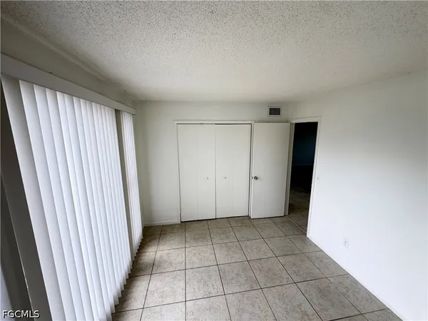 $499,900 | 7374-7376 Albany Road, Fort Myers, FL 33967