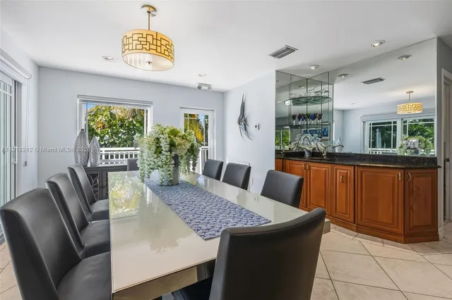 $4,299,999 | 74049 Overseas Highway, Islamorada, FL 33036