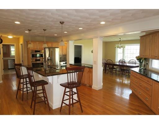 58 Dean Road Marlborough, MA 01752 - Photo 7 of 30 Gallery Image 7