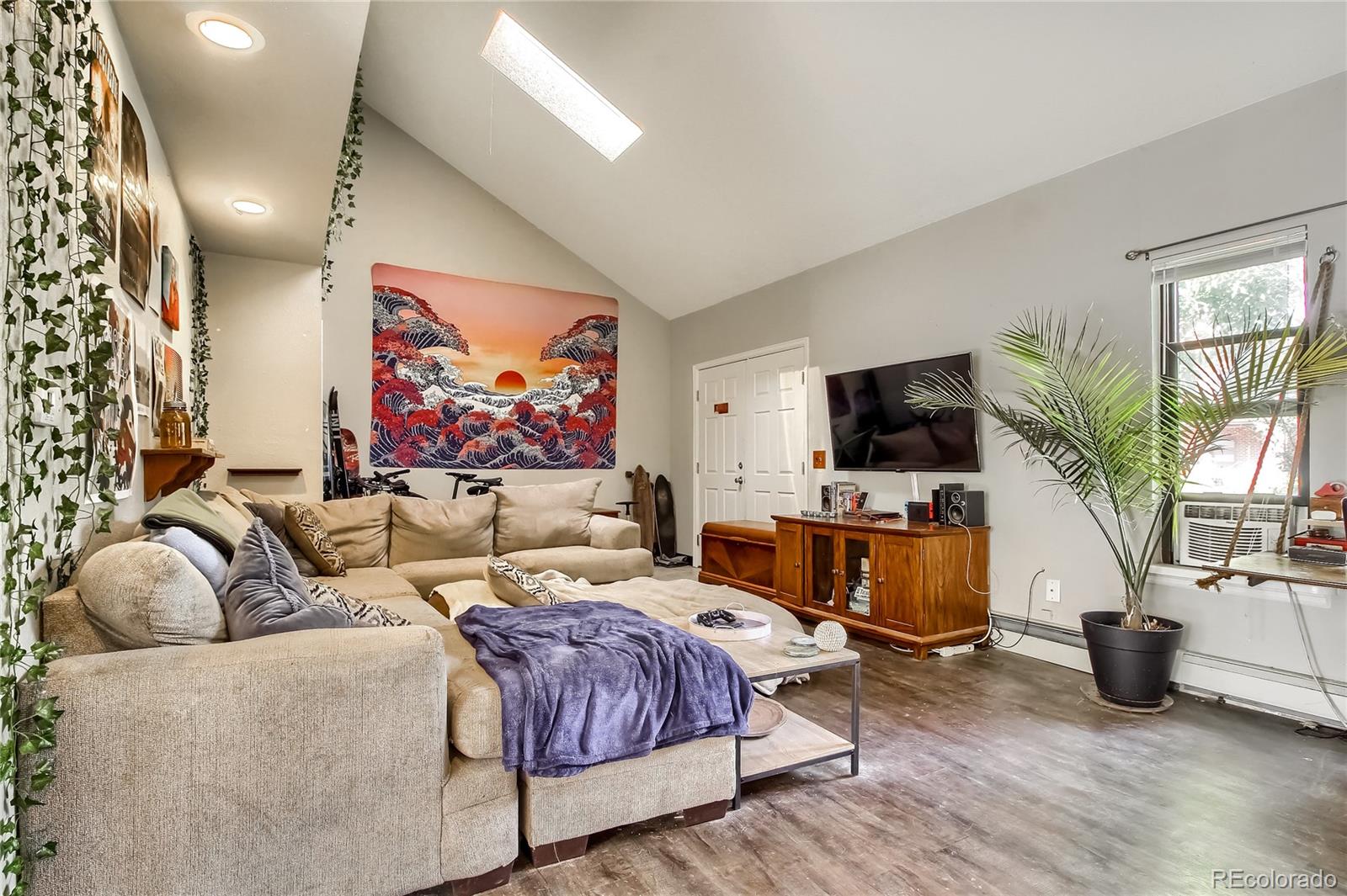 910 South Gaylord Street Denver, CO 80209 - Photo 4 of 36