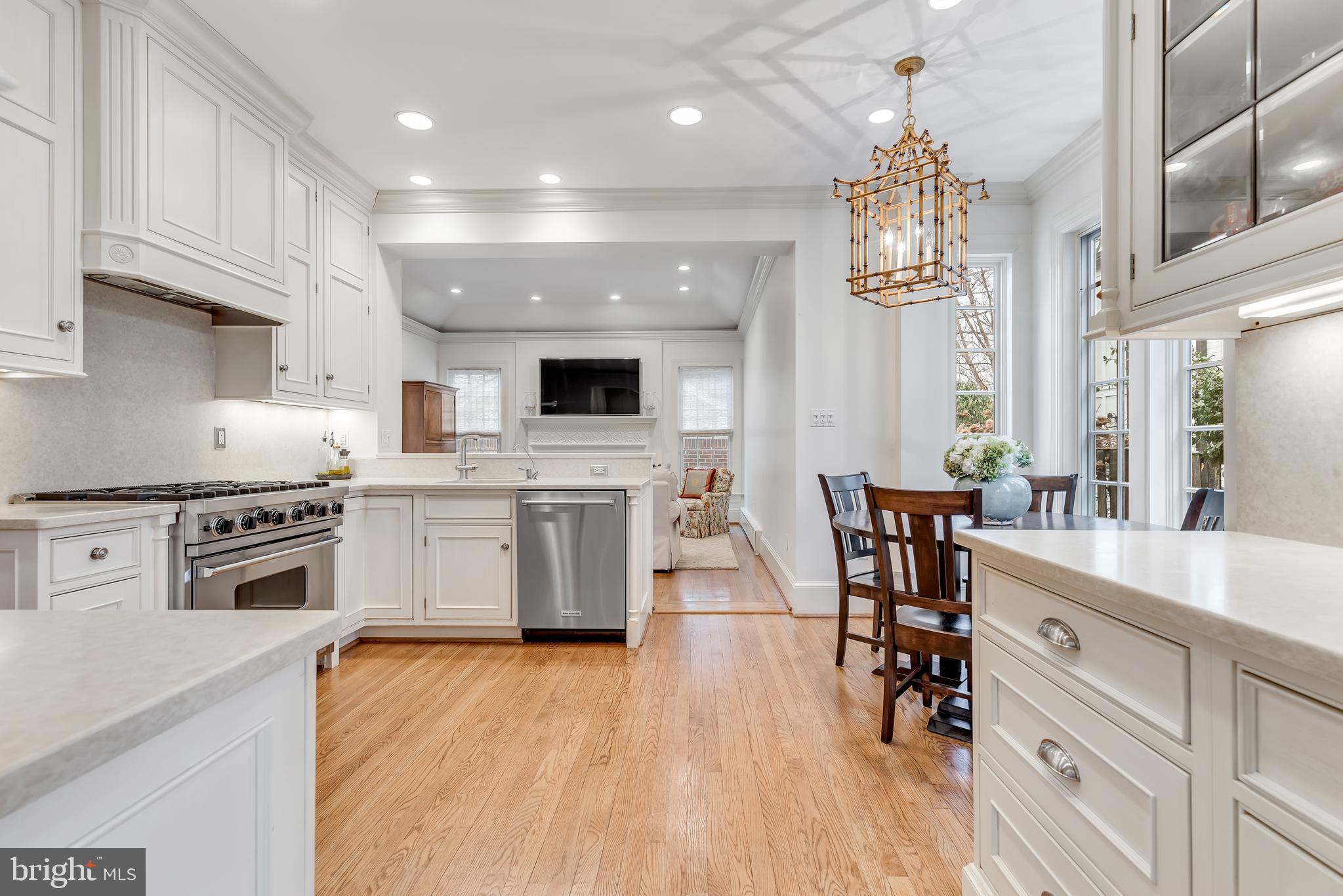 3908 Oliver Street Chevy Chase, MD 20815 - Photo 12 of 50