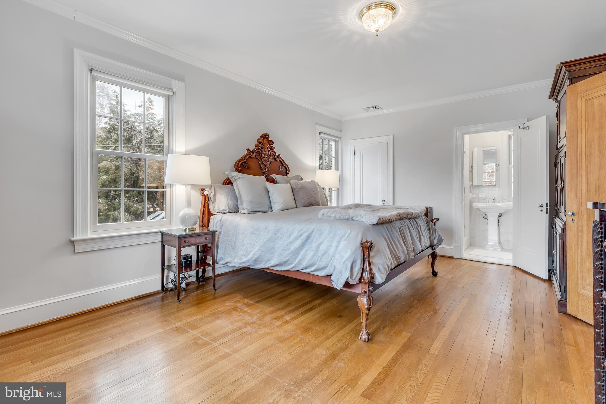 3908 Oliver Street Chevy Chase, MD 20815 - Photo 31 of 50