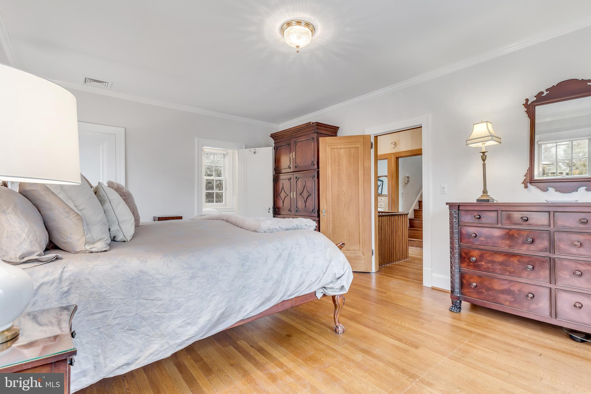 3908 Oliver Street Chevy Chase, MD 20815 - Photo 32 of 50