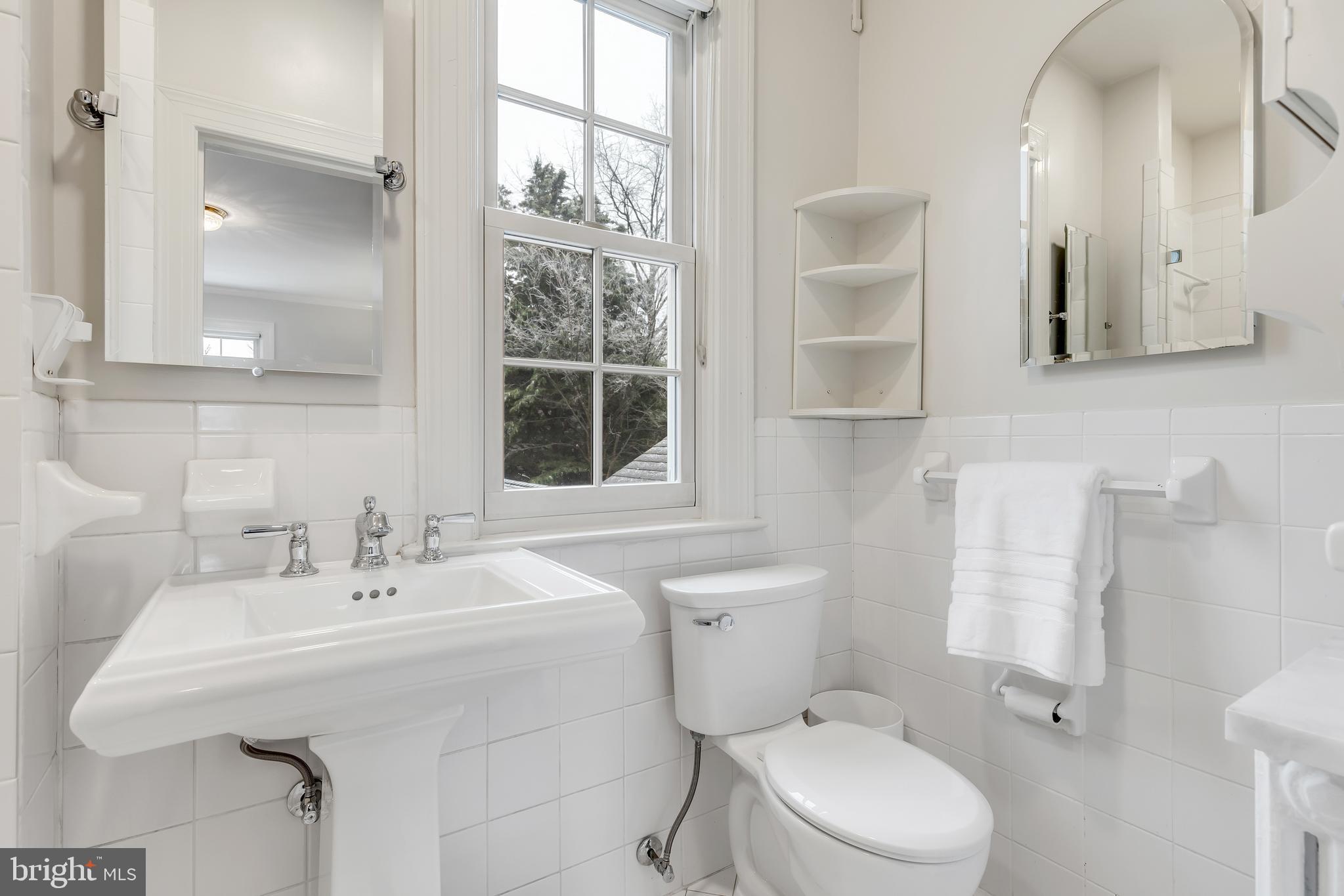 3908 Oliver Street Chevy Chase, MD 20815 - Photo 33 of 50