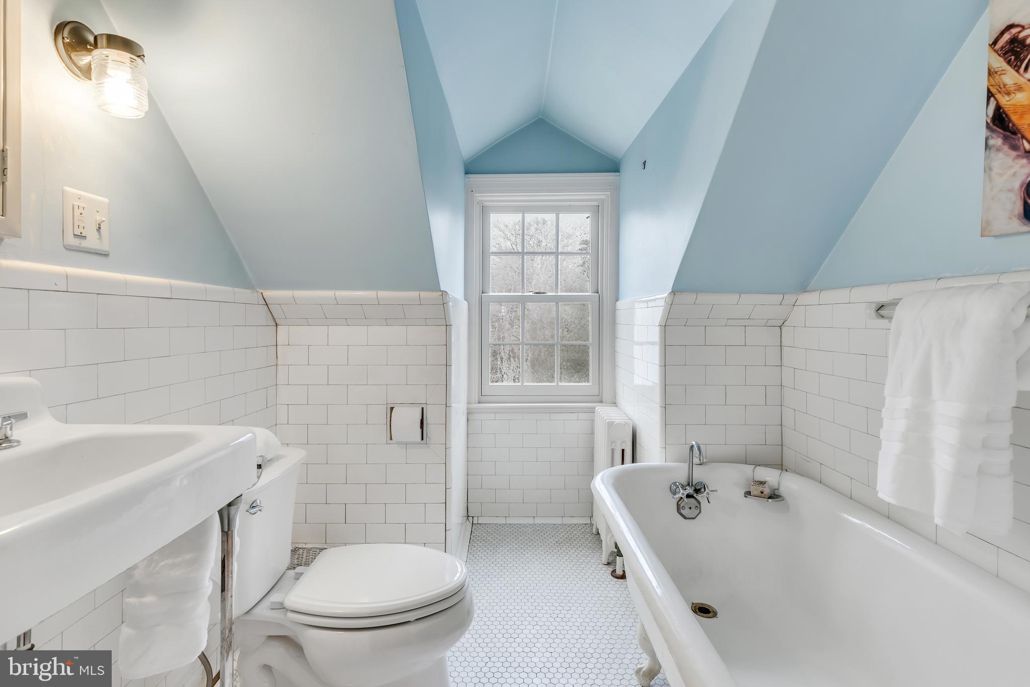 3908 Oliver Street Chevy Chase, MD 20815 - Photo 37 of 50