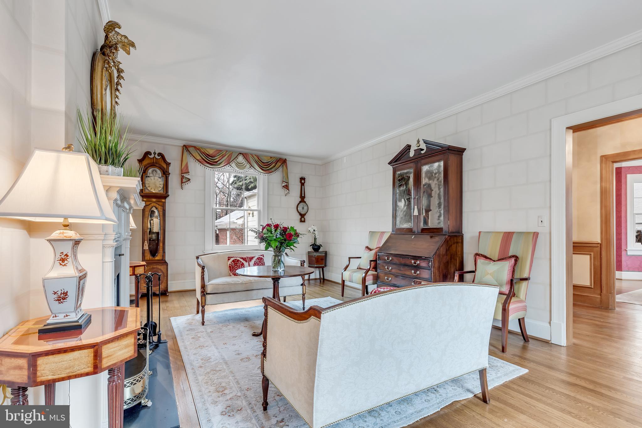 3908 Oliver Street Chevy Chase, MD 20815 - Photo 5 of 50