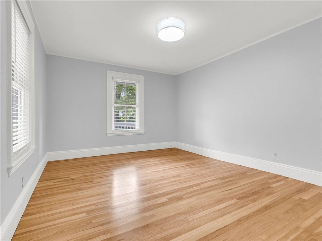 186 Main Street Wayland, MA 01778 - Photo 17 of 29