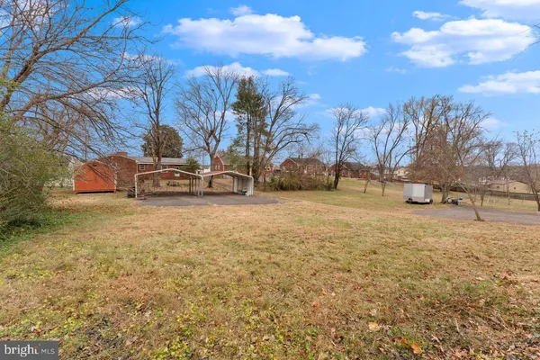$2,800 | 934 North East Street Extension, Culpeper, VA 22701