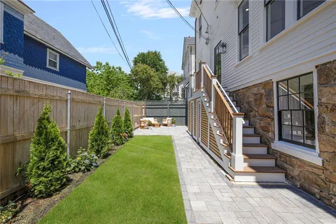 $1,590,000 | 41 School Street, Unit 1, Newport, RI 02840