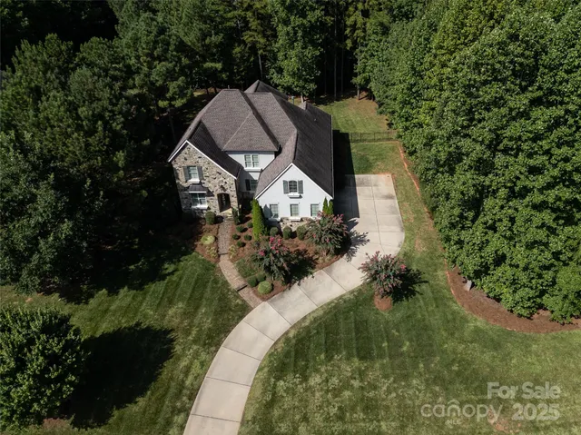 $1,299,900 | 13418 Castleford Drive, Mint Hill, NC 28227