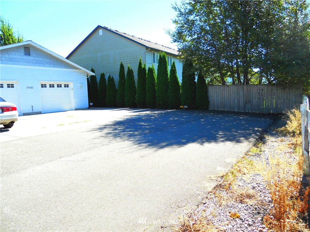 881 Cook Road Sedro-Woolley, WA 98284 - Photo 2 of 23