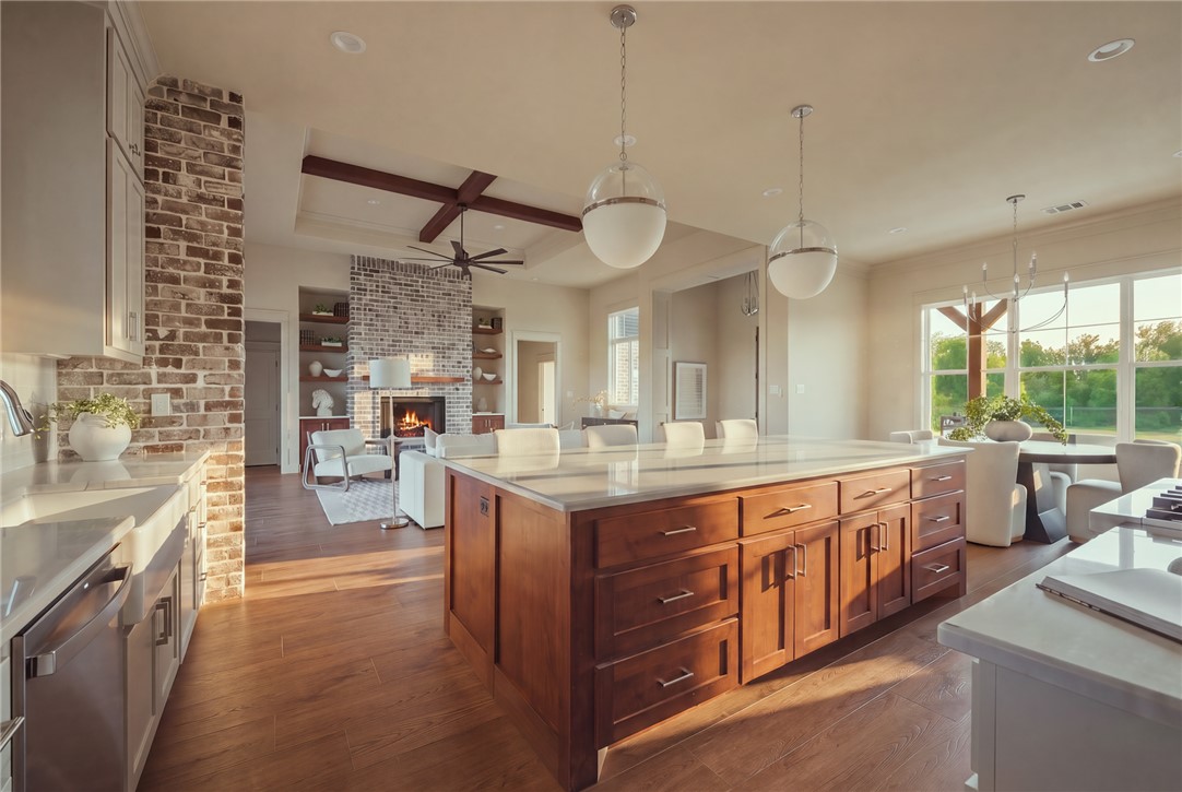 10709 Little Farm Road College Station, TX 77845 - Photo 11 of 45 Gallery Image 11