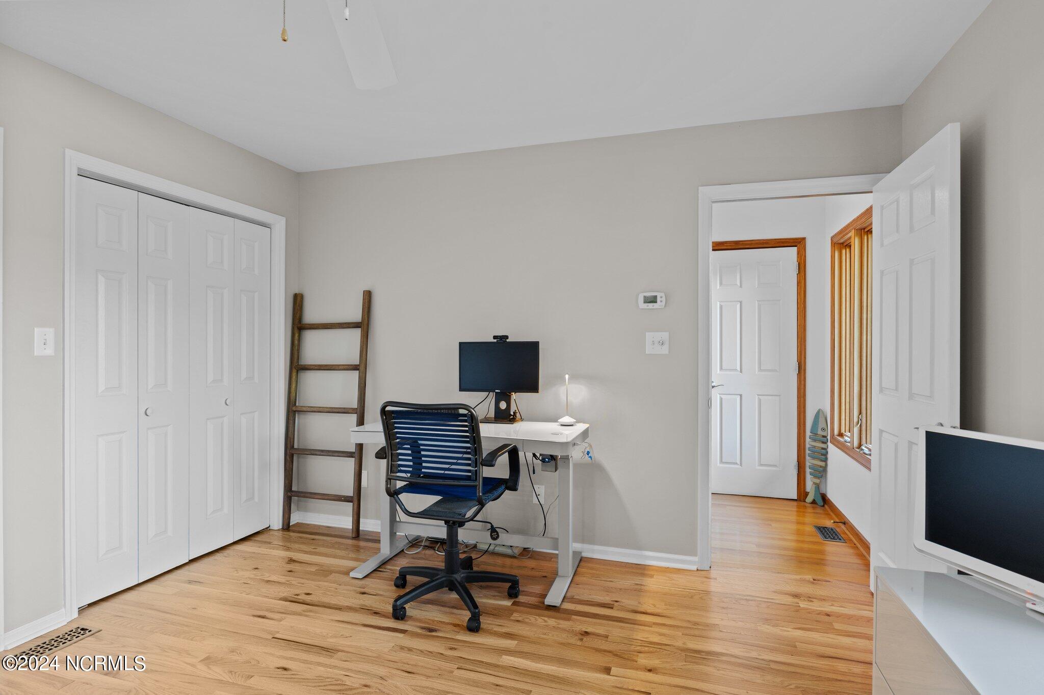 549 Coral Ridge Road Pine Knoll Shores, NC 28512 - Photo 35 of 80 Office