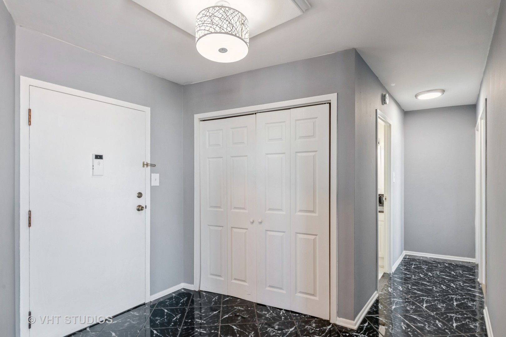 40 North Tower Road, Unit 14A Oak Brook, IL 60523 - Photo 9 of 18 a view of a bathroom with a sink