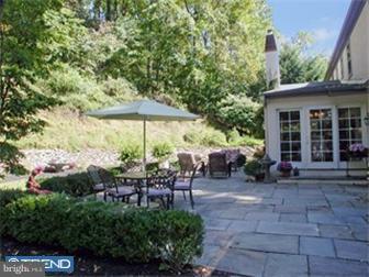 3405 Goshen Road Newtown Square, PA 19073 - Photo 11 of 12 Exterior Back
