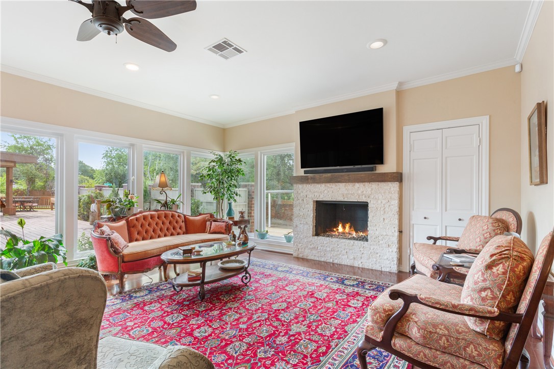 3408 Stewart Circle Waco, TX 76708 - Photo 19 of 52