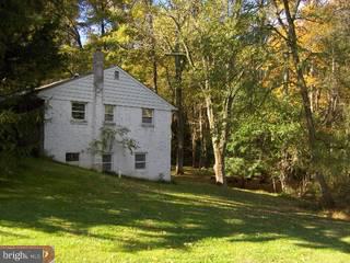 111 Locksley Road Glen Mills, PA 19342 - Photo 3 of 5 Gallery Image 3