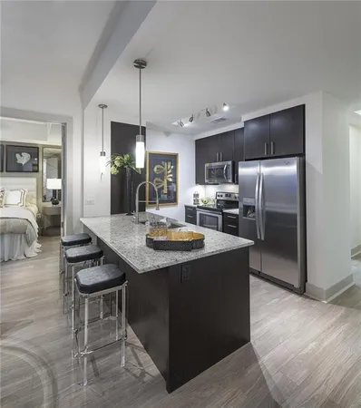 $2,122 | 3150 Roswell Road Northwest, Unit 1810, Atlanta, GA 30305