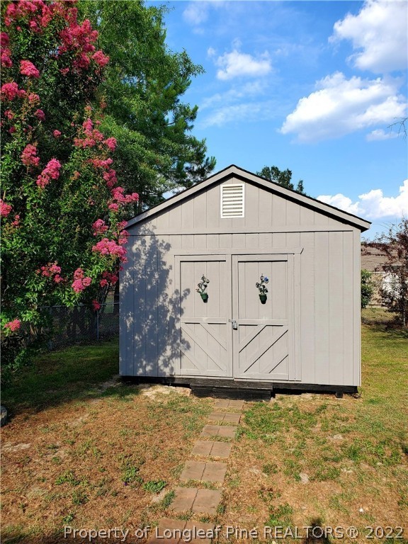 3691 Applegate Road Hope Mills, NC 28348 - Photo 15 of 16 Gallery Image 15