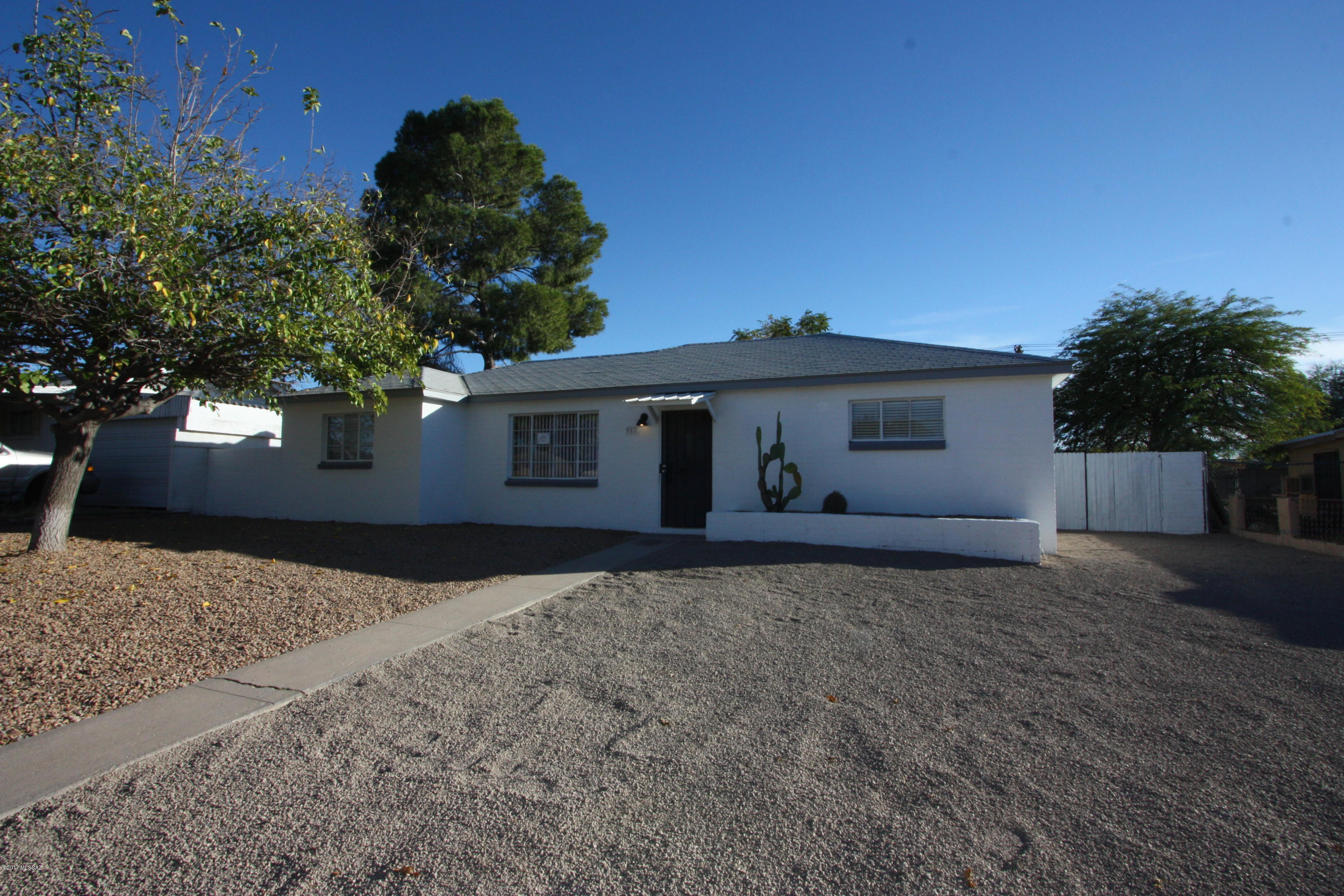 917 West Drexel Road Tucson, AZ 85706 - Photo 1 of 1 Gallery Image 1