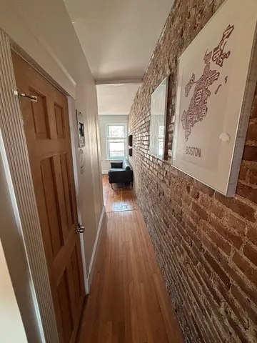 $2,100 | 31 Irving Street, Unit 9, Boston, MA 02114