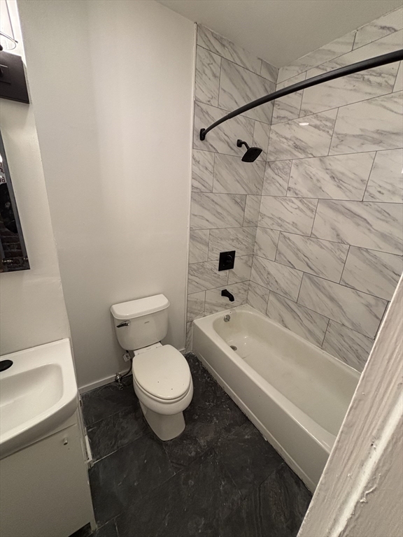 31 Irving Street, Unit 9 Boston, MA 02114 - Photo 7 of 9