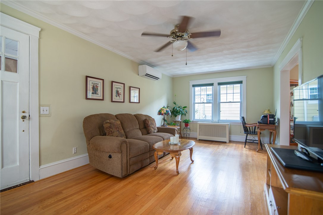 19 Lyndon Road Cranston, RI 02905 - Photo 13 of 29 Gallery Image 13