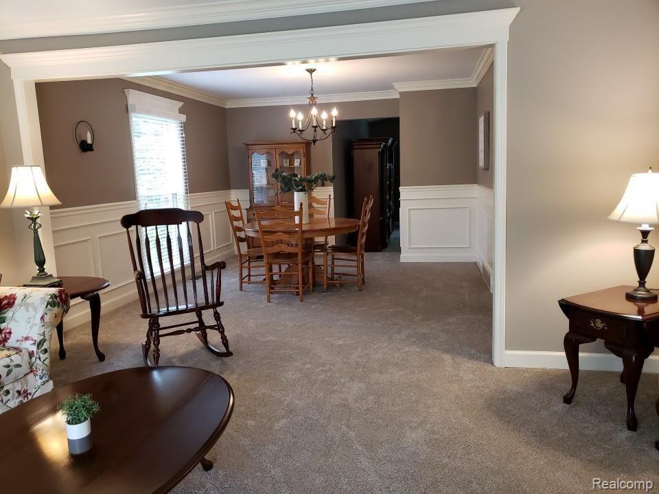 206 Tanglewood Drive Rochester, MI 48309 - Photo 10 of 35 20190519_185032.jpg